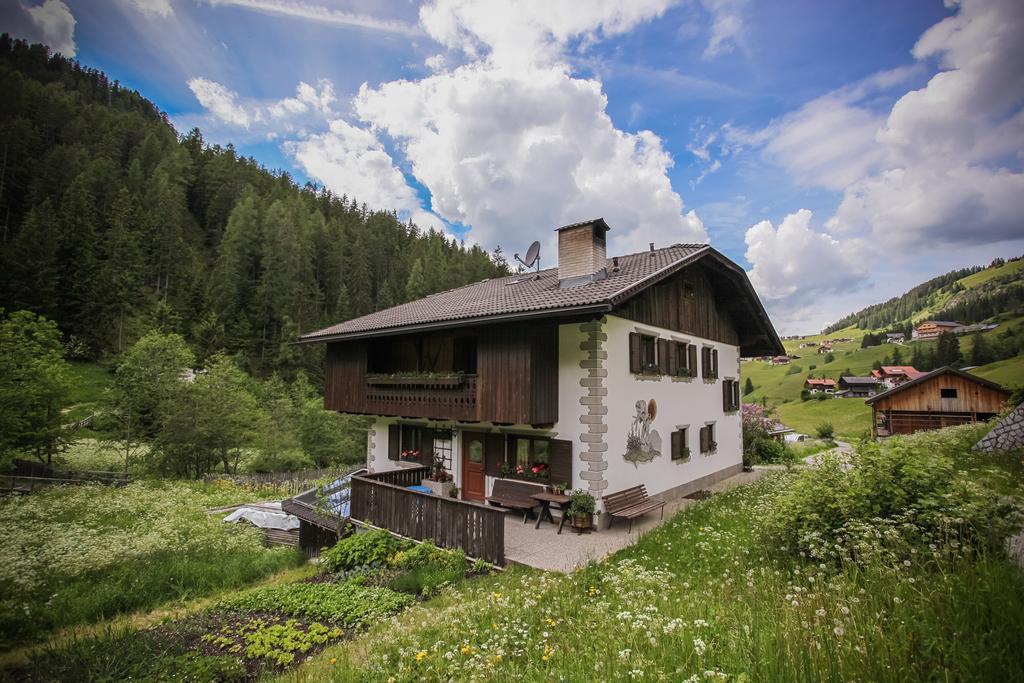 Casa Serac' La Valle Buitenkant foto