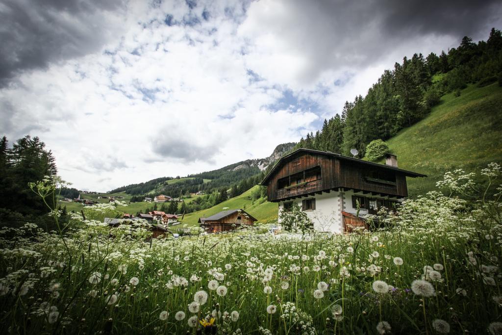 Casa Serac' La Valle Buitenkant foto